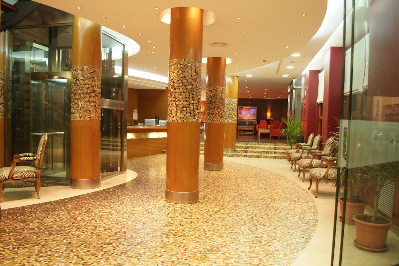 Hotel Hotel Benetusser 4*